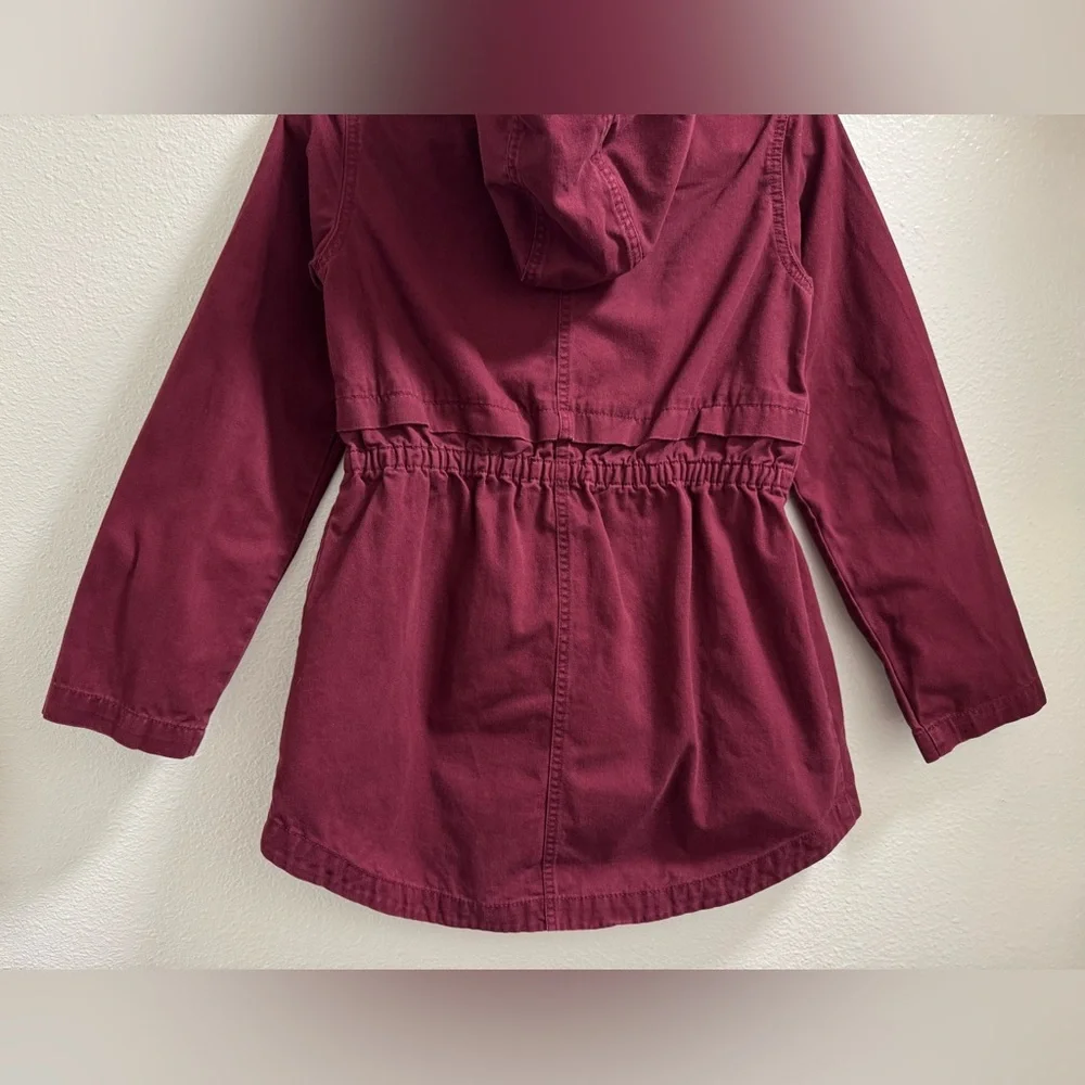 Old Navy Hooded Scout Jacket Full Zip Snap Buttons Pockets Maroon Girls XL 14